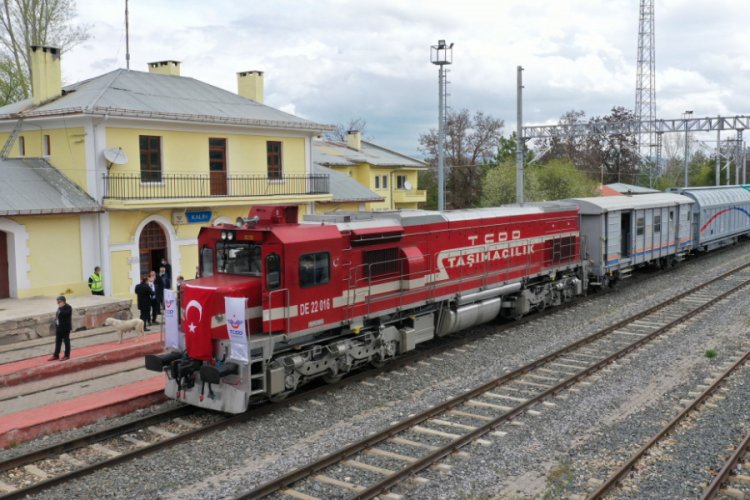 Samsun-Sivas Kalın demiryolu hattında ilk ticari sefer başladı