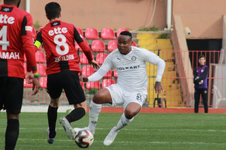 Altay'da Segbefia'nın şanssızlığı