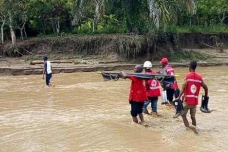 Uganda'da sel binlerce kişiyi yerinden etti