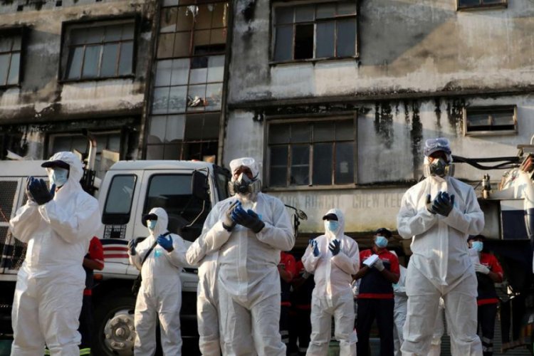 İngiltere'de &ouml;l&uuml; sayısı 28 bin 734'e y&uuml;kseldi