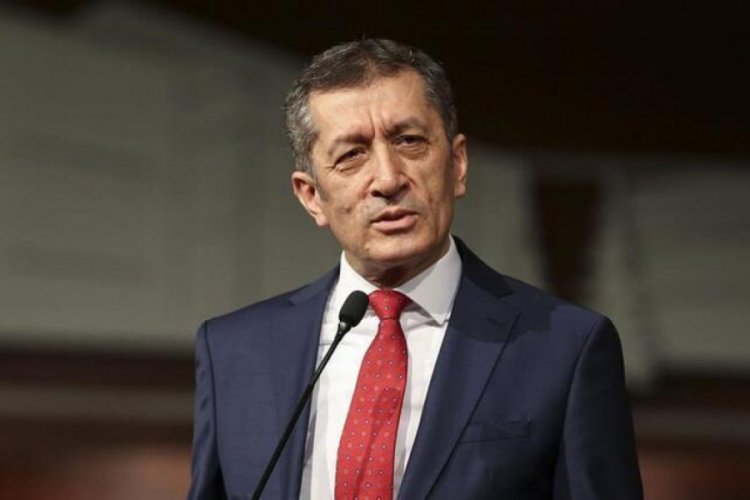 Bakan Sel&ccedil;uk: "Herkes kendi okulunda sınava girecek!"