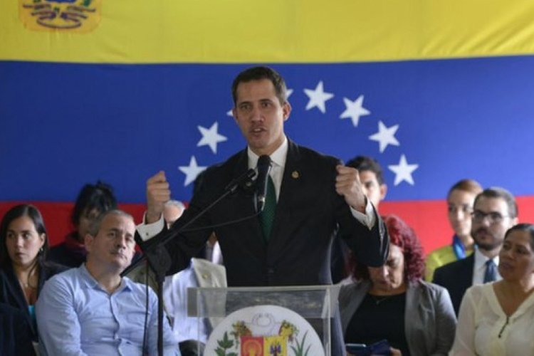 Guaido "ABD'li askerle darbe anlaşması" iddialarını reddetti