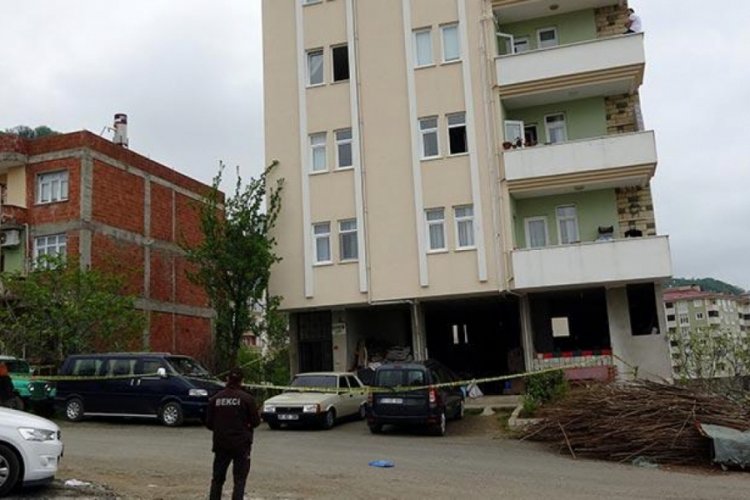 Trabzon'da bir apartman karantinaya alındı!
