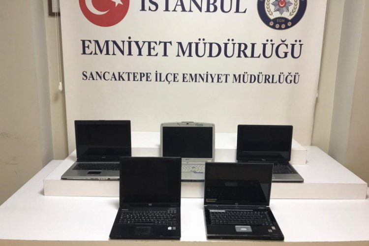M&uuml;h&uuml;rlenen iş yerinde sanal kumar oynarken yakalandılar