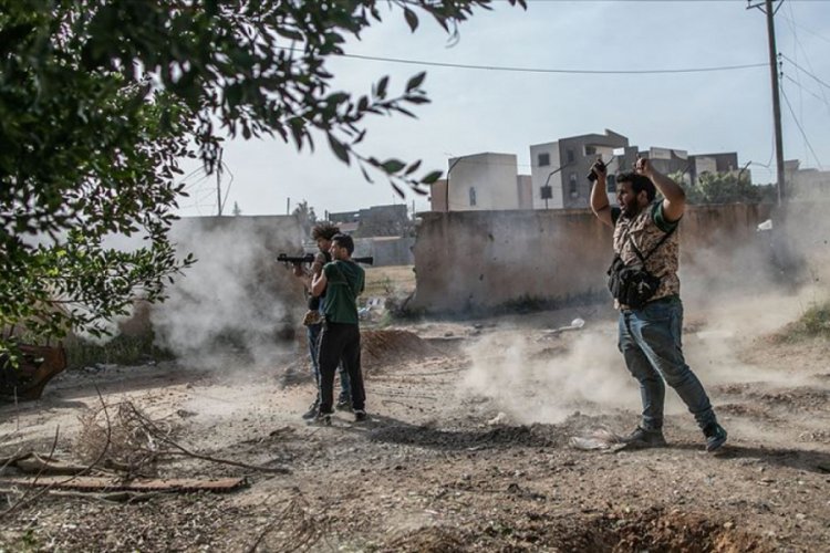 Libya ordusu stratejik Vatiyye &Uuml;ss&uuml;'n&uuml; koruyan s&ouml;zde komutanı &ouml;ld&uuml;rd&uuml;