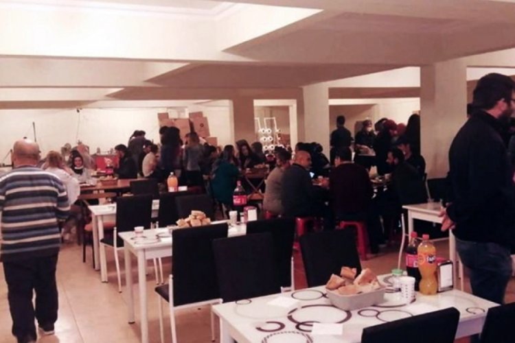 Sakarya Da Yasaga Ragmen Toplu Iftara 14 Bin 910 Lira Ceza Bursada Bugun Bursa Bursa Haber Bursa Haberi Bursa Haberleri Bursa