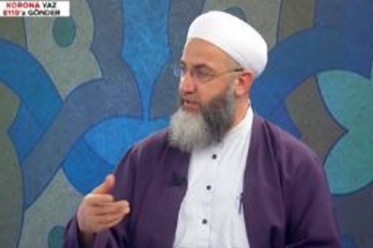 Tartışma yaratan a&ccedil;ıklama: Bir insan &ccedil;ok &ouml;zlemişse hanımıyla da oru&ccedil; a&ccedil;abilir