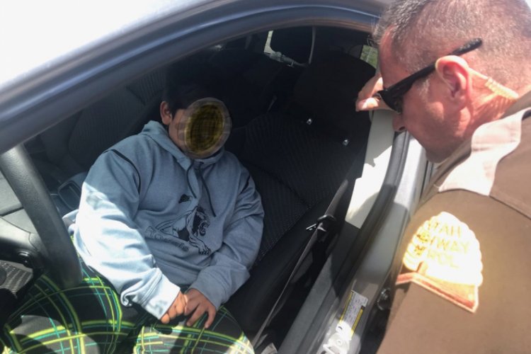 Lamborghini almak i&ccedil;in evden ka&ccedil;an 5 yaşındaki &ccedil;ocuk, polise yakalandı