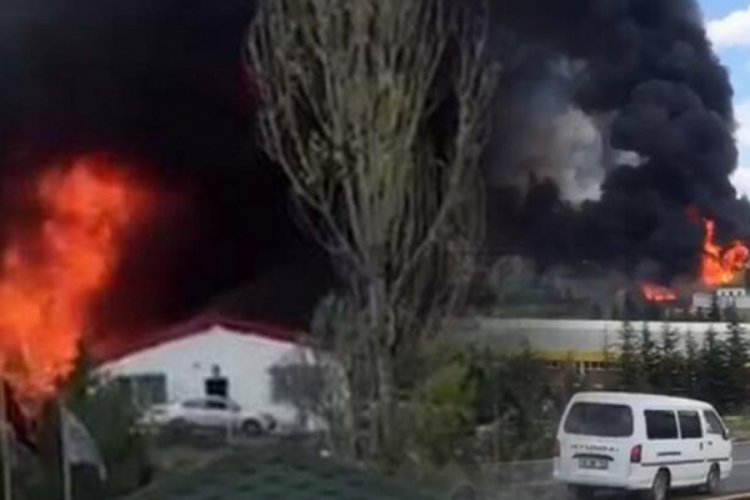 Boya fabrikasında yangın: 2 kişi hayatını kaybetti