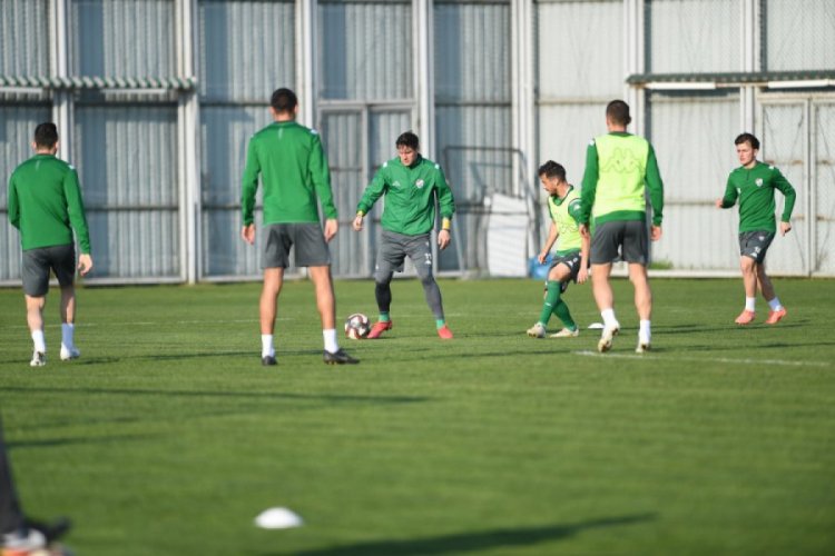 Bursaspor'a koronavir&uuml;s testi yapılacak