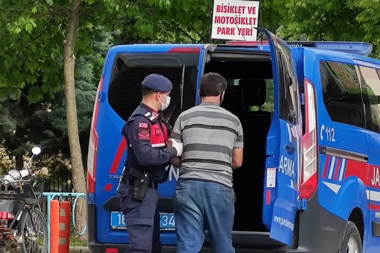 Bursa'da iki ayrı su&ccedil;tan aranıyordu! Yakalandı