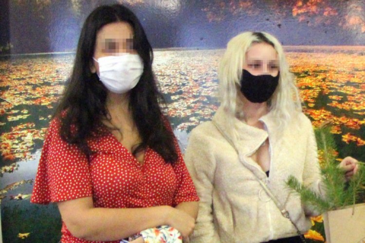 Karantinada kaldıkları yurttan polis merkezine g&ouml;t&uuml;r&uuml;ld&uuml;ler