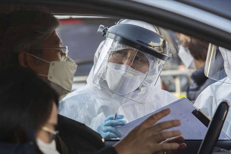 G&uuml;ney Kore'nin Kovid-19 m&uuml;cadelesinde yaygın ve hızlı test etkili
