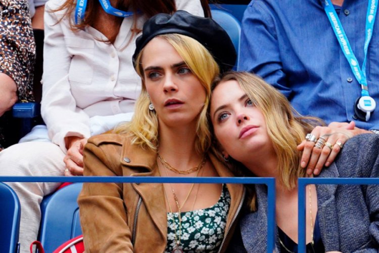 Cara Delevingne ve Ashley Benson ayrıldı