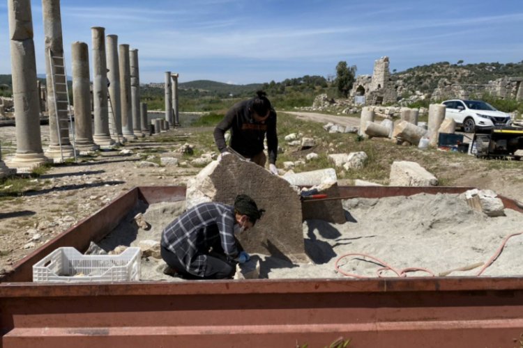 Patara'da heyecanlandıran yazıt bulundu