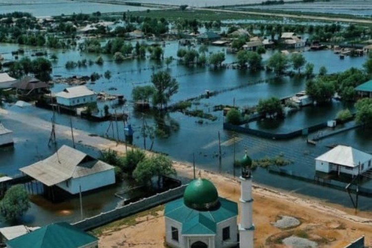 &Ouml;zbekistan'da baraj duvarı &ccedil;&ouml;kt&uuml;: 58 kişi yaralandı
