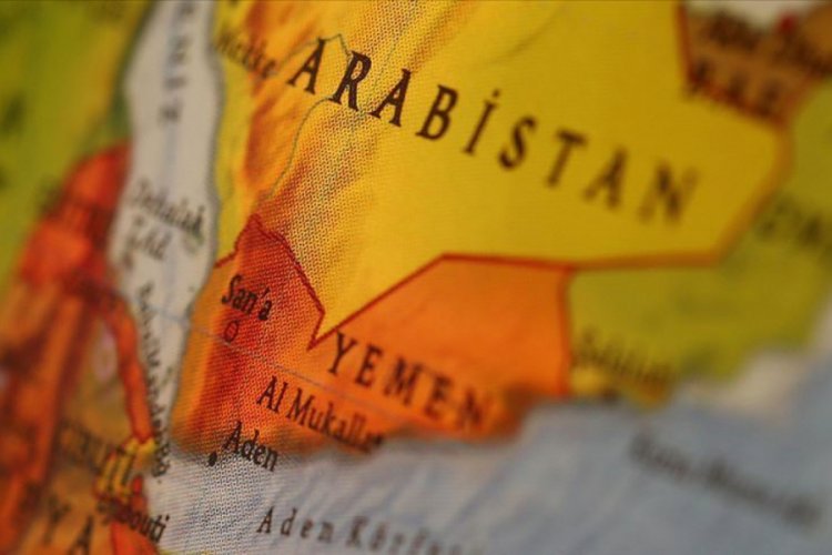 G&uuml;ney Ge&ccedil;iş Konseyi Aden'de resmi kuruluşların gelirlerine el koyuyor