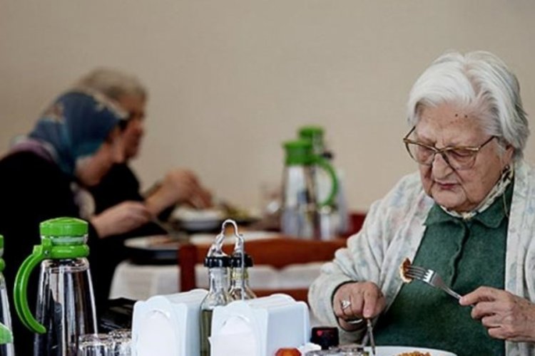 Bakanlık'tan huzurevlerine ilişkin a&ccedil;ıklama!
