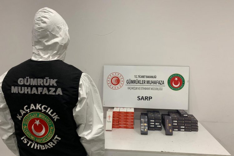 TIR'da g&uuml;mr&uuml;k ka&ccedil;ağı cerrahi malzeme ele ge&ccedil;irildi