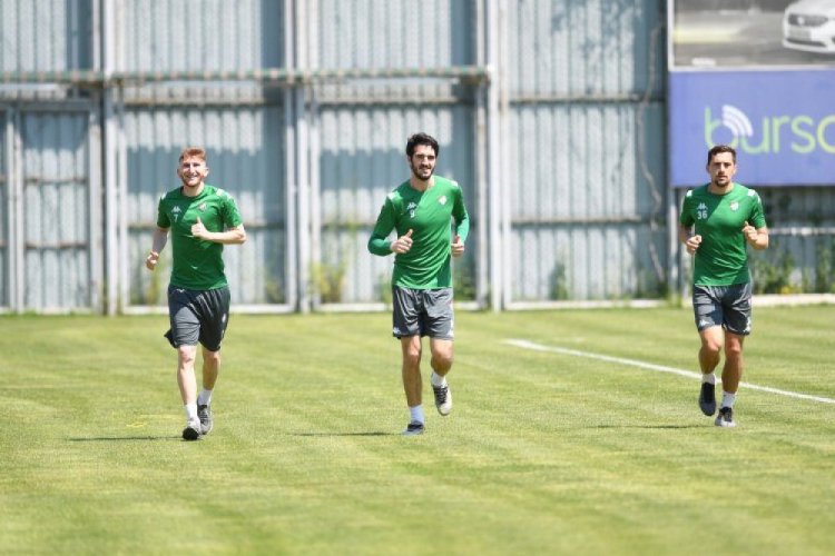 Bursaspor'un Covid-19 test sonucu belli oldu!
