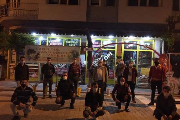 Berber ve kuaf&ouml;rler iş yerlerini bayram tatilinden sonra a&ccedil;acak
