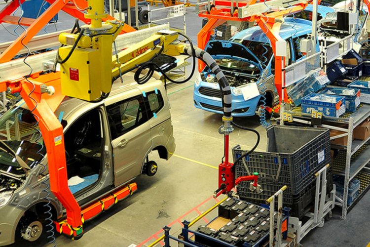 Otomotiv &uuml;retimi ilk 4 ayda y&uuml;zde 28, ihracat y&uuml;zde 33 azaldı