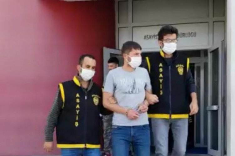 Kadının c&uuml;zdanını &ccedil;alan zanlıyı pazarcı esnafı yakaladı