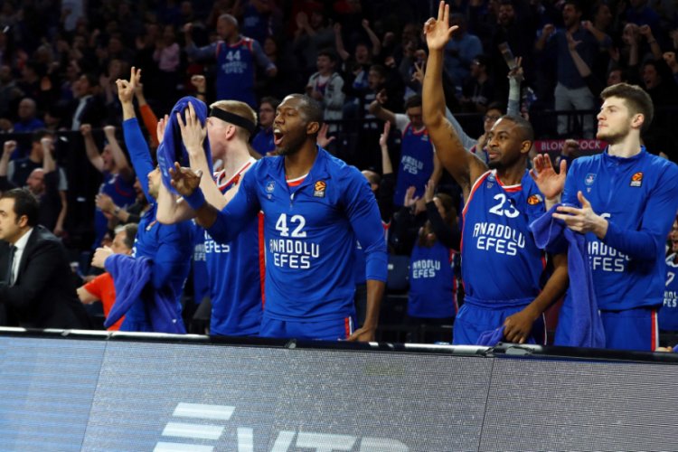Anadolu Efes: "Alınan bu kararı saygıyla karşılıyoruz""