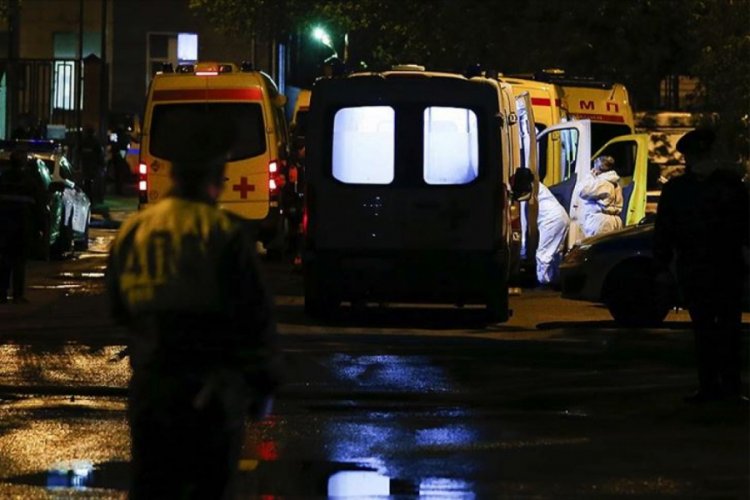 Rusya'da Kovid-19 hastalarının tedavi g&ouml;rd&uuml;ğ&uuml; hastanede yangın: 5 &ouml;l&uuml;