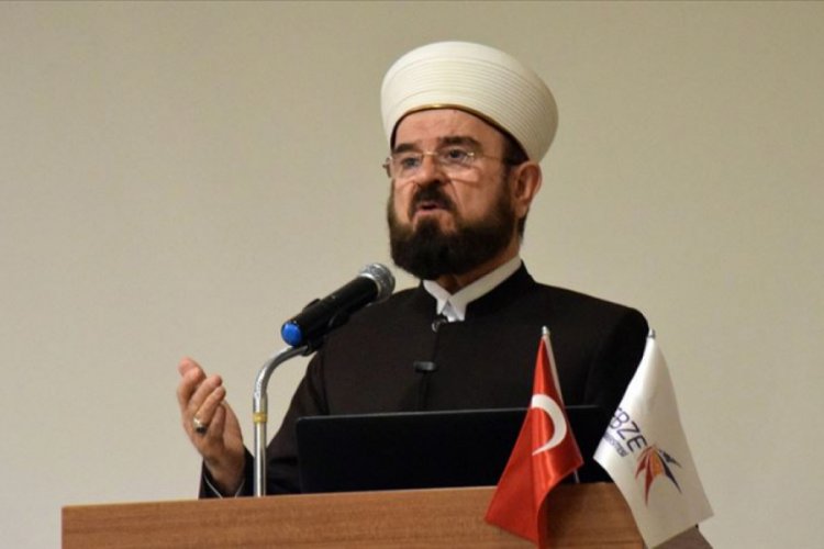 D&uuml;nya M&uuml;sl&uuml;man Alimler Birliği Genel Sekreteri: Bazı bozuk akıllar vir&uuml;sten daha tehlikeli
