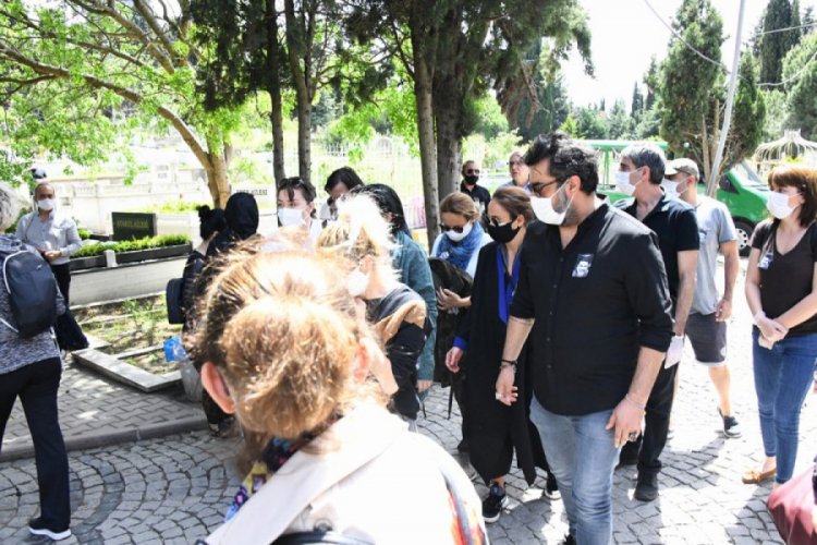 M&uuml;zisyen Alpay G&ouml;ltekin son yolculuğuna uğurlandı