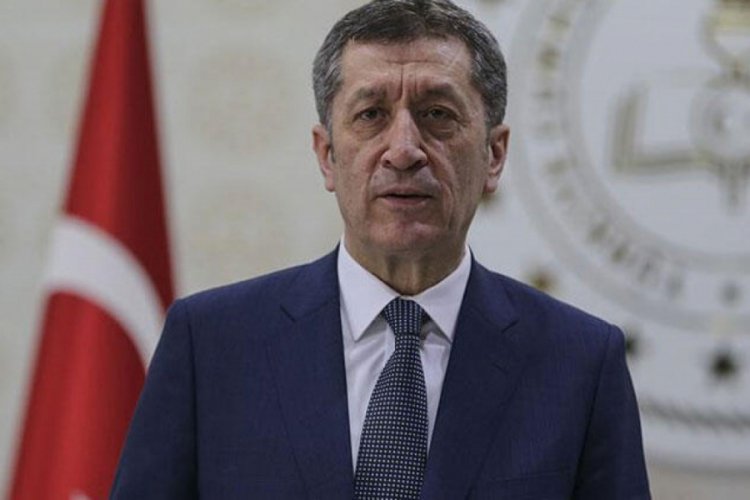 Bakan Sel&ccedil;uk'tan 14 yaş altı &ccedil;ocukların dışarı &ccedil;ıkış izni ile ilgili a&ccedil;ıklama