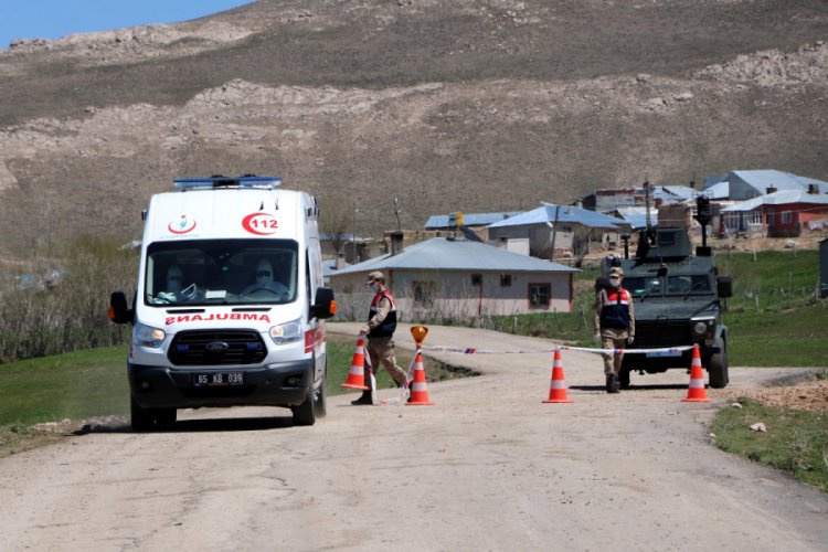 Van Valisi Bilmez: Şu an hastanede yatan 120 korona hastamız var