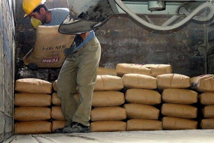 &Ccedil;imento ihracatı yılın ilk 4 ayında y&uuml;zde 37 arttı