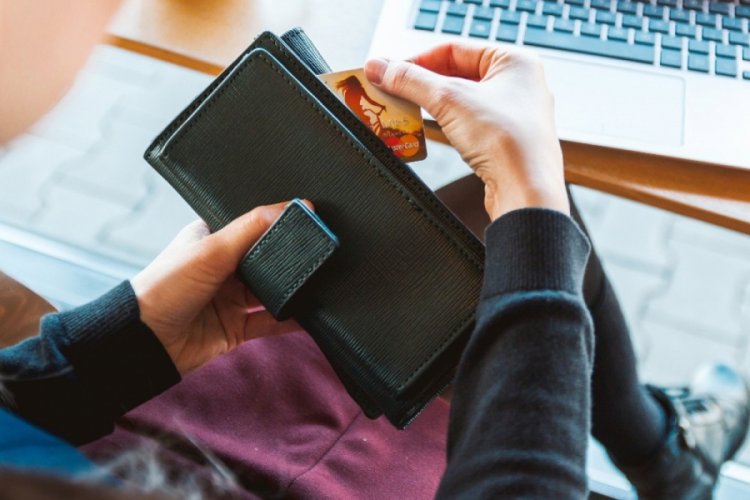 Pandemi d&ouml;neminde 5 milyon kart 'internet' ile tanıştı