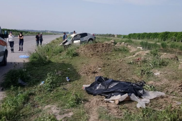 Otomobilin &ccedil;arptığı motosikletin s&uuml;r&uuml;c&uuml;s&uuml; hayatını kaybetti