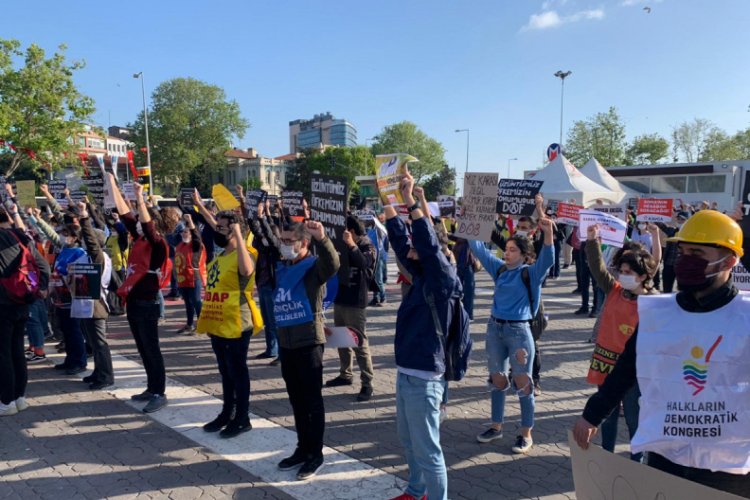 Soma'da hayatını kaybeden madenciler Kadık&ouml;y'de anıldı