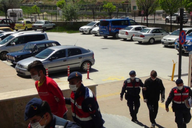 Arkadaşını t&uuml;fekle kazara vurmuştu, tutuklandı
