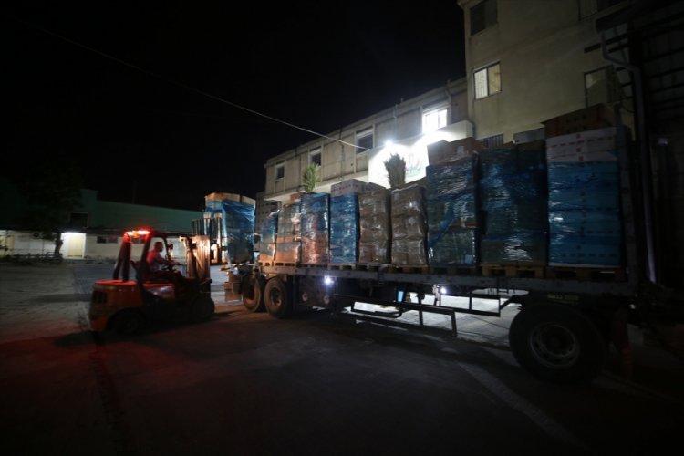 G&ouml;nderilen tıbbi malzemeler Gazze'ye ulaştı