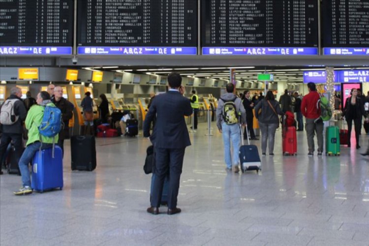 Frankfurt Havalimanı'nın yolcu sayısı y&uuml;zde 45,7 azaldı