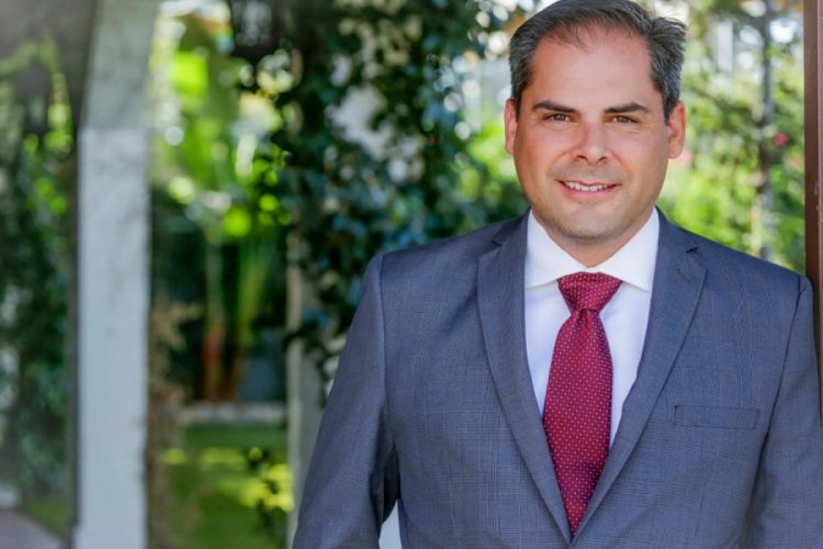 ABD'nin Kalifornia eyaletinde demokratların kalesi 22 yıl sonra ilk kez yıkıldı