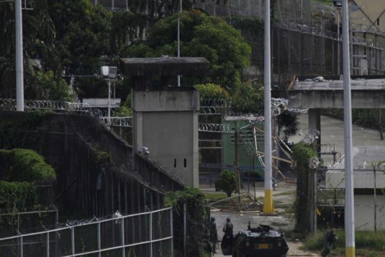 Venezuela: 47 kişinin &ouml;ld&uuml;ğ&uuml; isyan sonrası cezaevi m&uuml;d&uuml;r&uuml;ne soruşturma