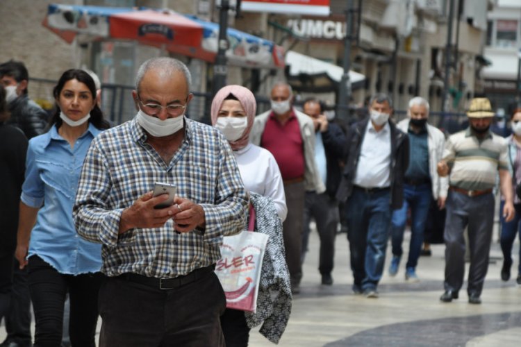D&uuml;n yeni vaka g&ouml;r&uuml;lmeyen Ordu'da bug&uuml;n sokaklar doldu