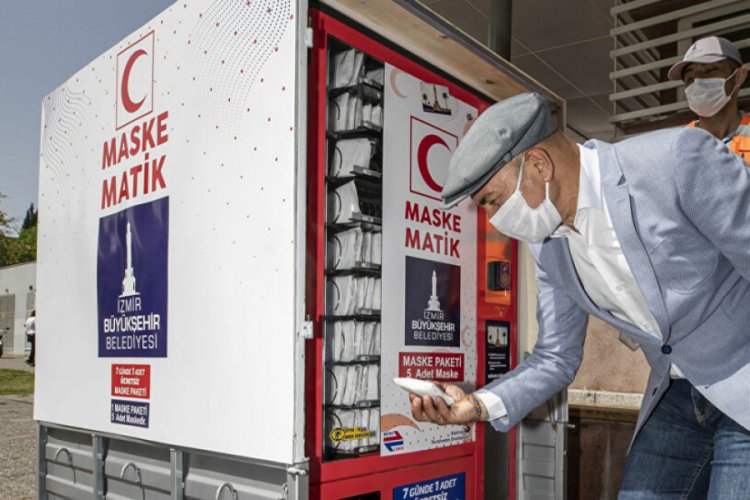 İzmir'de seyyar maskematik d&ouml;nemi başladı