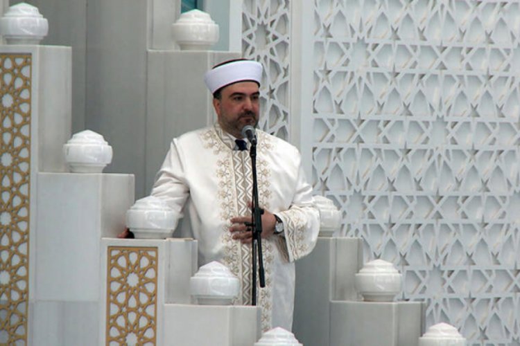 Ahmet Hamdi Akseki Camii'nde Cuma namazı kılındı