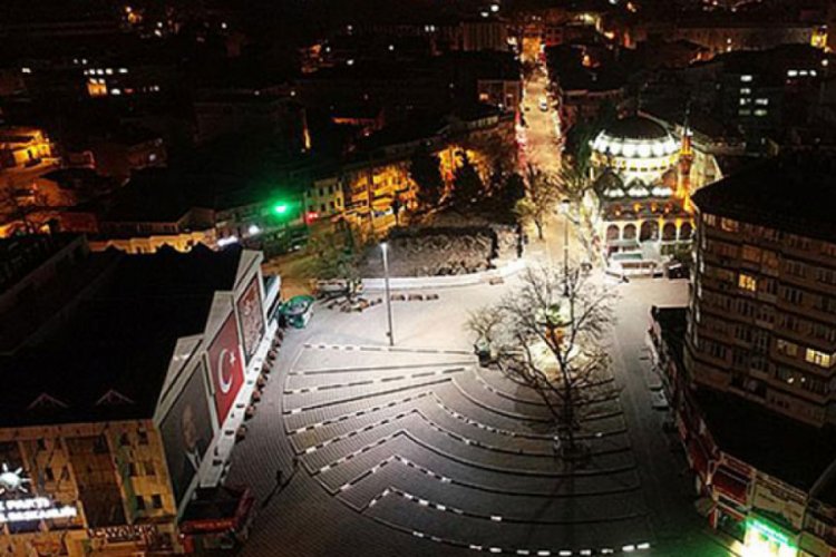 Bursa dahil 15 ilde sokağa &ccedil;ıkma kısıtlaması başladı