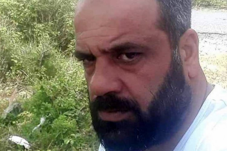 Husumetli olduğu kişiyi tabancayla &ouml;ld&uuml;rd&uuml;
