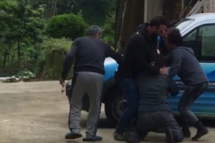 Baktığı sokak k&ouml;pekleri y&uuml;z&uuml;nden akrabaları tarafından darp edildi