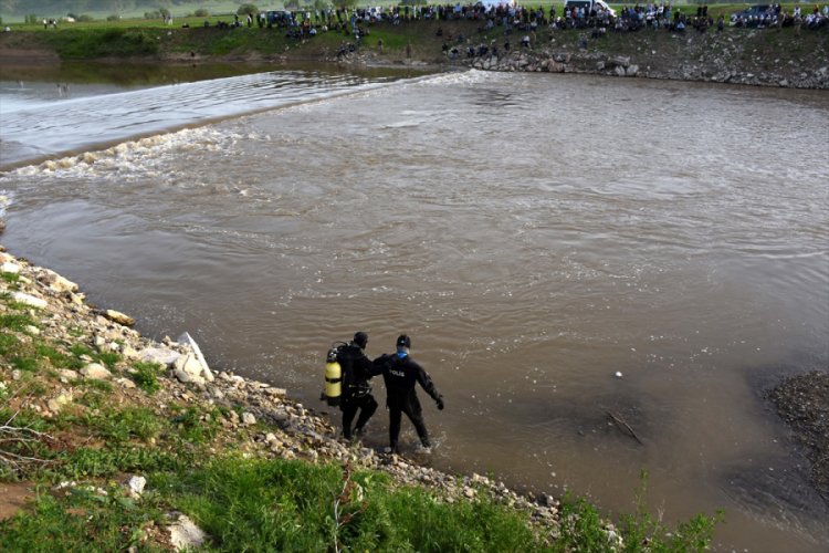Karasu Nehri'nde kaybolan gencin cansız bedenine ulaşıldı