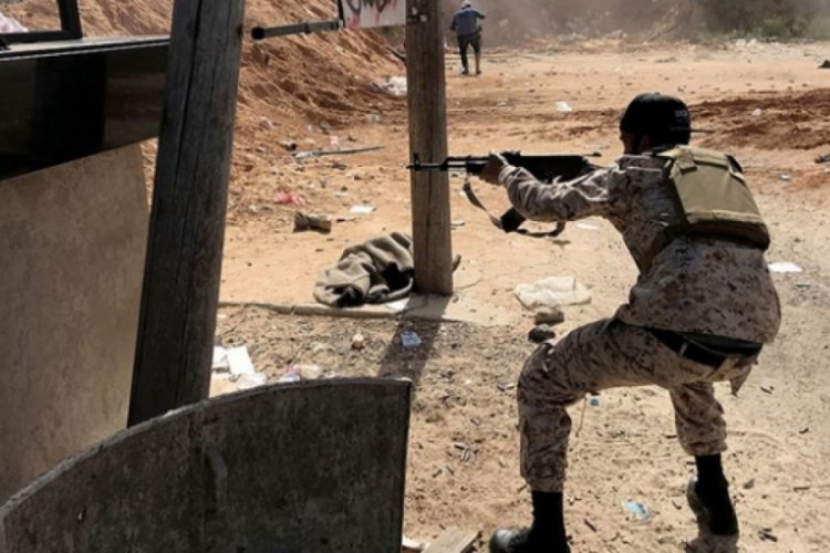 Libya'da Hafter milislerinin başkente saldırısında iki sivil &ouml;ld&uuml;
